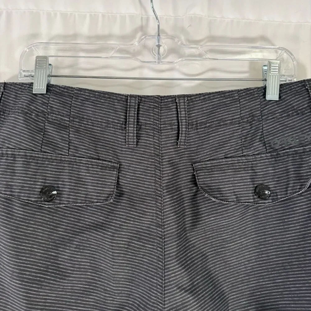 Oakley Hybrid Swim Shorts Men's 34 Black Grey Striped Cargo Pocket Snap Button